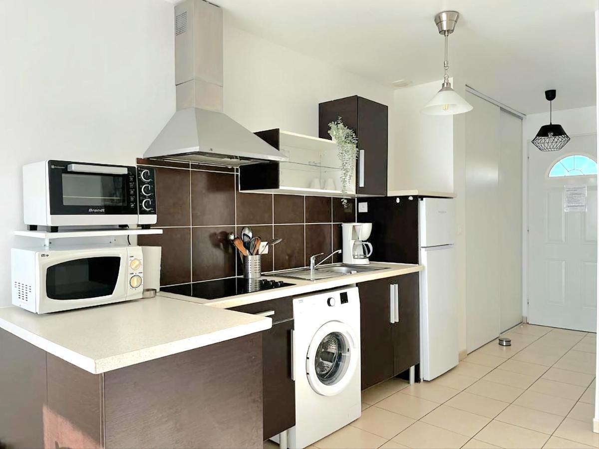 Logement Thermale Et De Tourisme Les Acacias 2 Jonzac Exterior foto